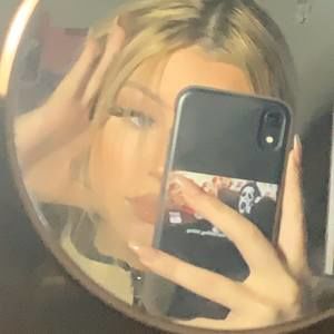 Meet your Posher, Jocelyn